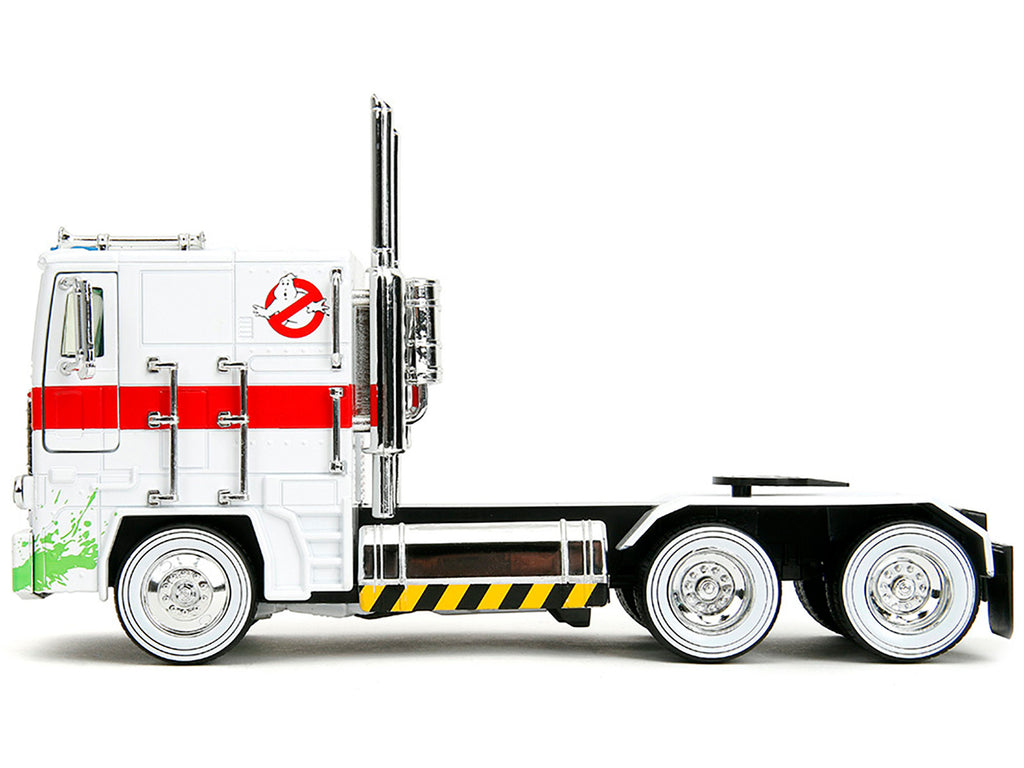 G1 Autobot Optimus Prime Truck White with Robot on Chassis.