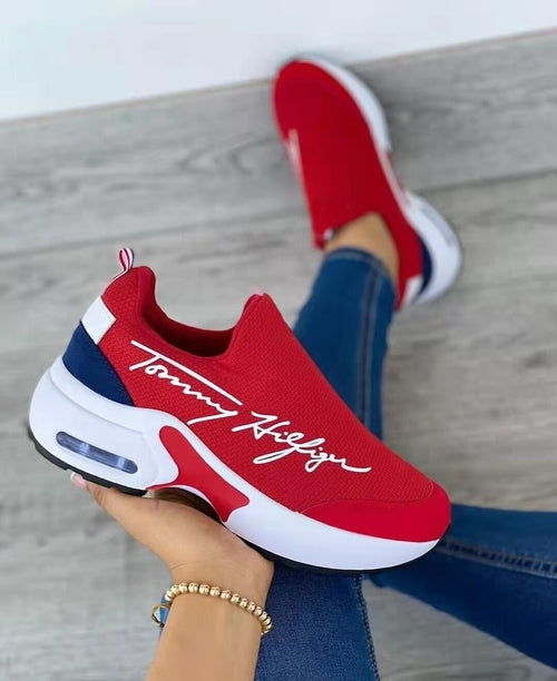 Casual Breathable Wedges Ladies Walking Sneakers Flat Women Shoes.