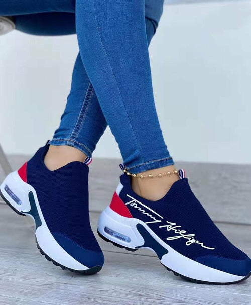 Casual Breathable Wedges Ladies Walking Sneakers Flat Women Shoes.