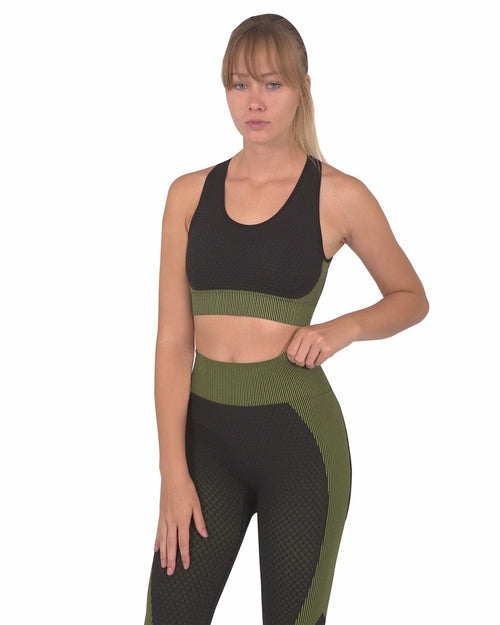 Trois Seamless Sports Bra - Black with Green.