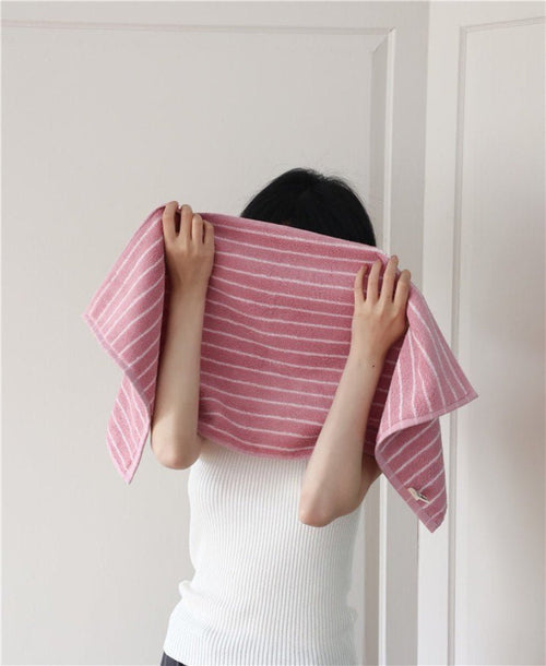 Ultra Soft Absorbent Retro Stripe Bath Towel - 100% Organic Cotton.