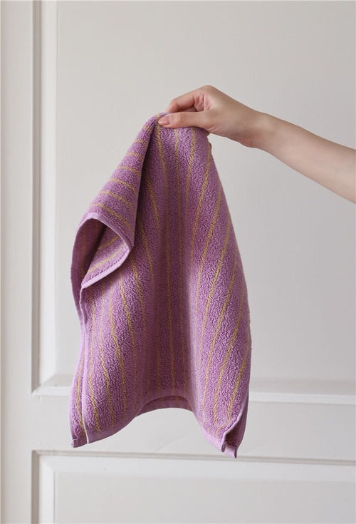 Ultra Soft Absorbent Retro Stripe Bath Towel - 100% Organic Cotton.