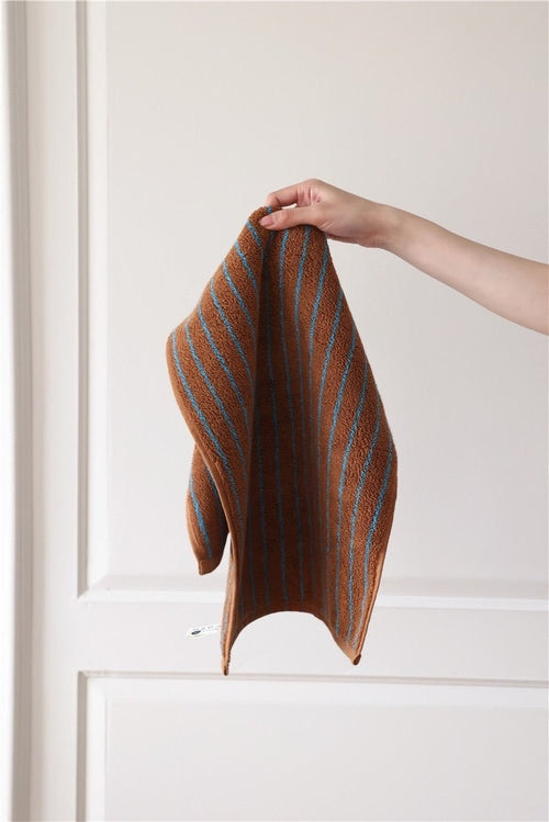 Ultra Soft Absorbent Retro Stripe Bath Towel - 100% Organic Cotton.